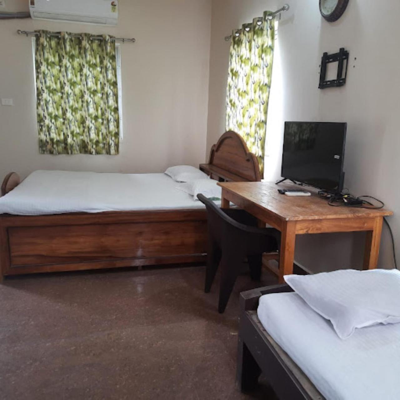 Aiims Nagar Rest House Bhubaneswar Hotel Exterior foto